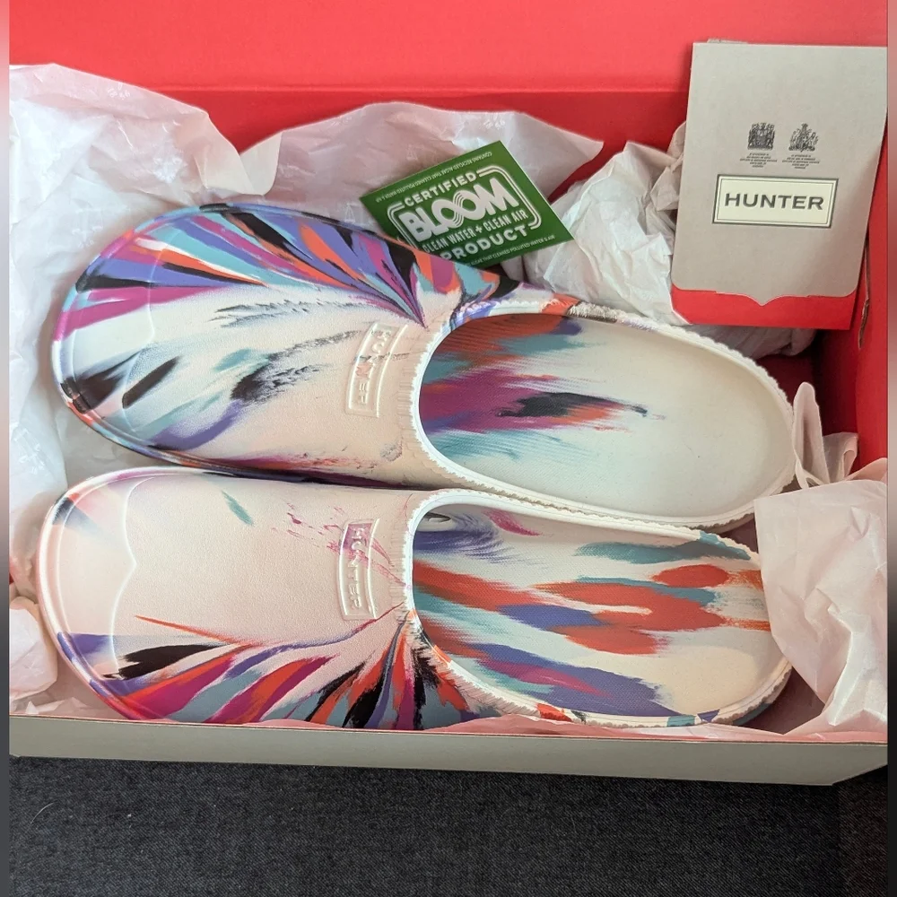 Hunter Multicolor Slip-On Shoes unisex size 12 New in Box bloom marble/willow